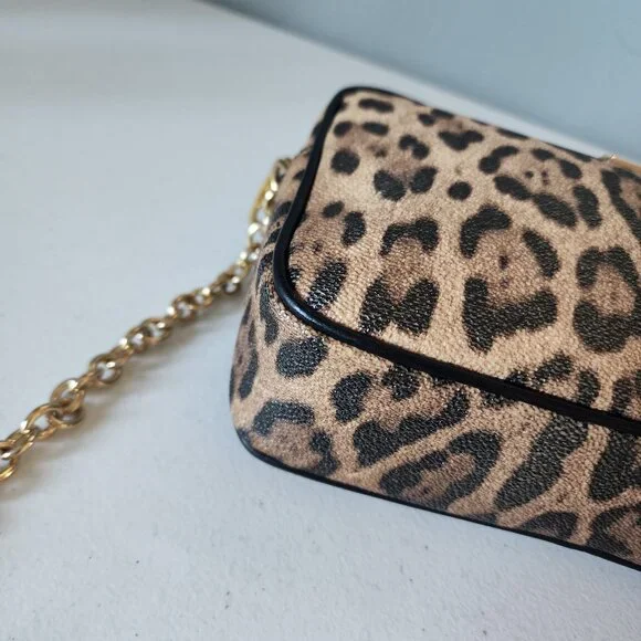 Dolce & Gabbana Camera Bag "EUC" - Picture 8 of 16